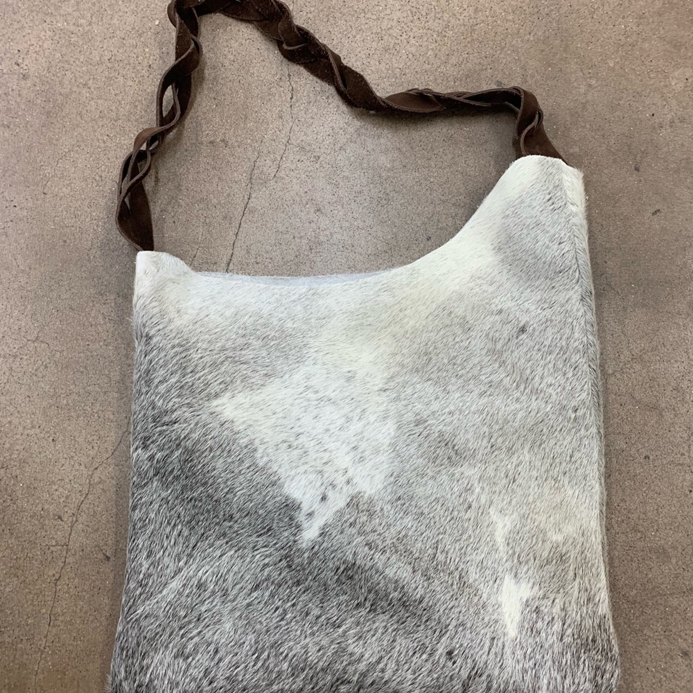 Emily Yellow Brindled Cow Hide Bag with leather braid strap - Picture 4 of 7